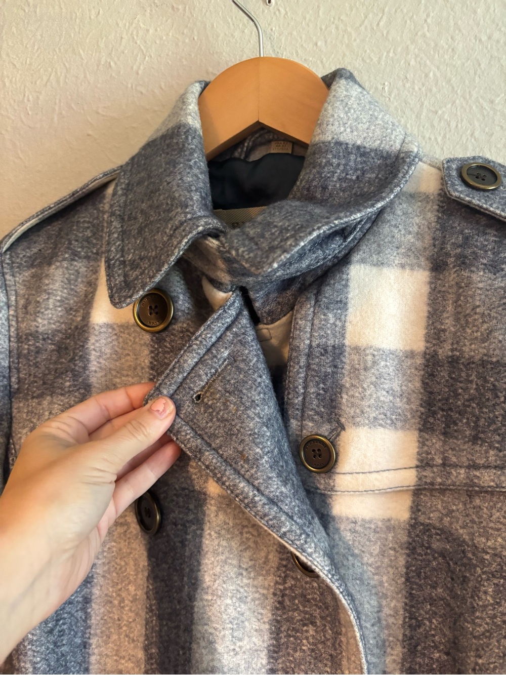 Burberry Women's Gray Plaid Belted Wool-Blend Coat - Picture 5 of 7